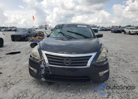 2014 Nissan Altima 2.5 z USA, uszkodzony, nr VIN 1N4AL3AP8EC155884